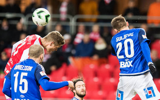 Kalmars Viktor Elm samt Sundsvalls Marcus Danielson och