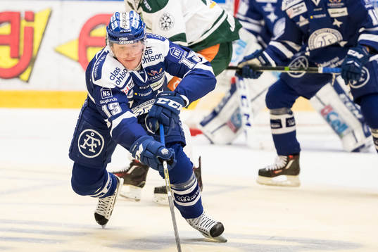 Leksands Johan Porsberger  i ishockeymatchen i SHL mellan