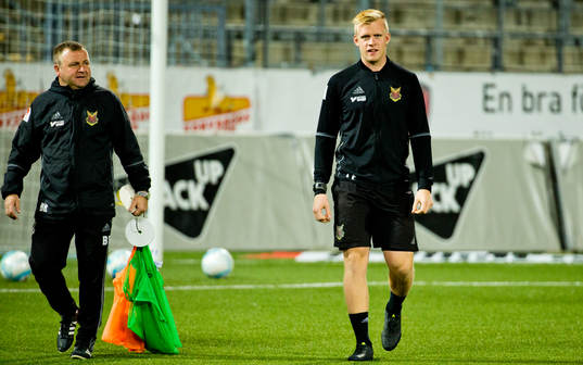 Assisterande tränare Billy Reid och målvaktstränaren