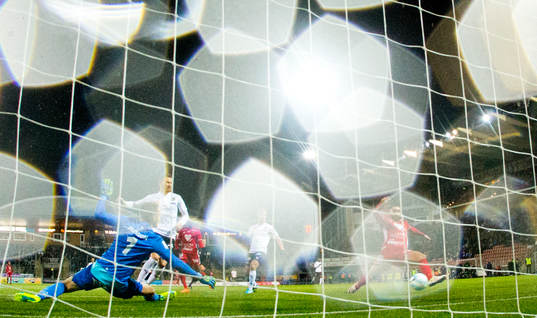 Bläddra bland fler bilder av Fotboll, Allsvenskan, Örebro - Östersund