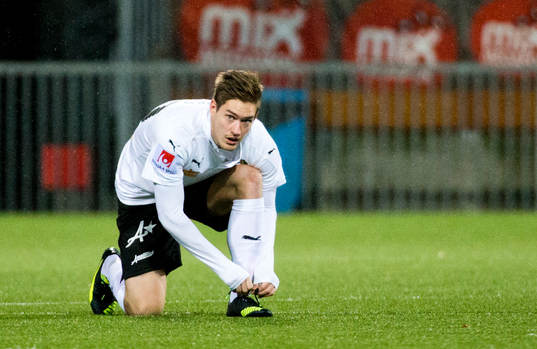 Örebros Victor Sköld deppar