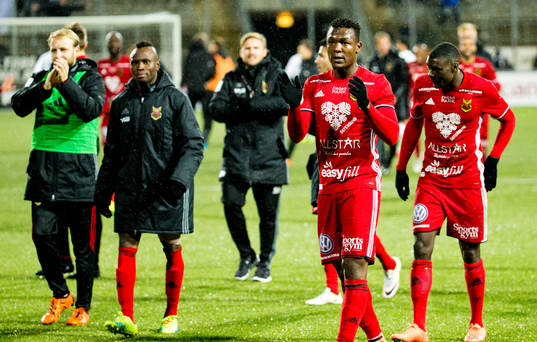 Jubel hos Östersundsspelarna