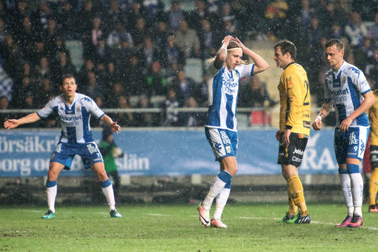 IFK Göteborgs Elias Mar Omarsson deppar