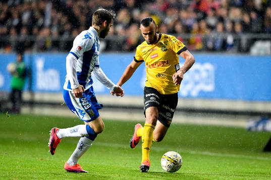 IFK Göteborgs Emil Salomonsson och Elfsborgs Issam Jebali