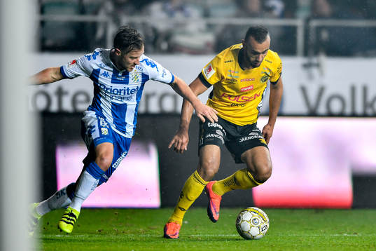 IFK Göteborgs Scott Jamieson och Elfsborgs Issam Jebali