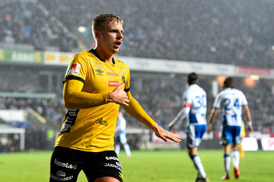 Elfsborgs Per Frick jublar