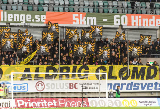 Elfsborgs supportrar hyllar Klas Ingesson