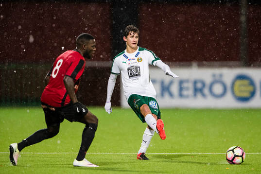 Brommapojkarnas Christian Kouakou och Hammarbys Leo