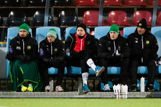 Hammarbys tränare Pablo Piñones-Arce och Patrik Hansson