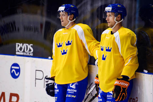 Sveriges Carl Klingberg (t v) och Alexander Bergström (t h)