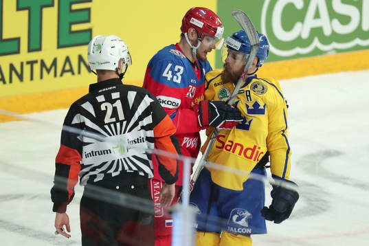 Valery Nichushkin, RUS and Fredrik Pettersson, SWE