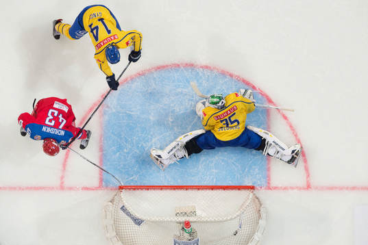 Valery Nichushkin, RUS (L), Richard Gynge, SWE and Niklas