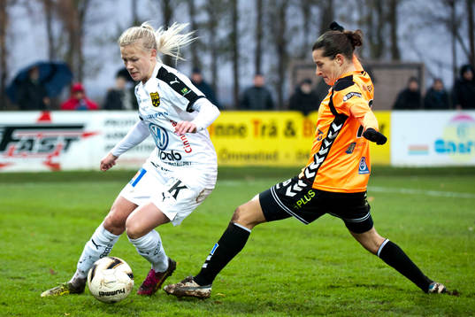 Kristianstads Johanna Rasmussen jagar Umeås Selina