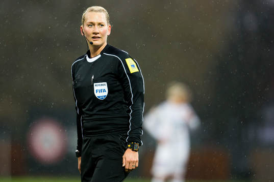 Domare Tess Olofsson