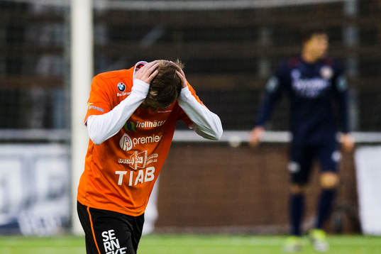 Trollhättans Tommie Vejlovic reagerar