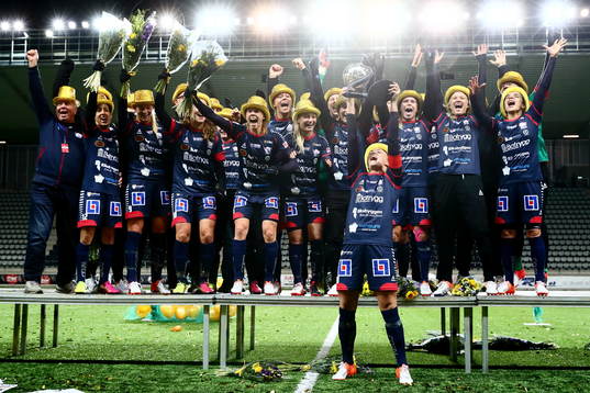 Bläddra bland fler bilder av Fotboll, Damallsvenskan, Linköping - Eskilstuna