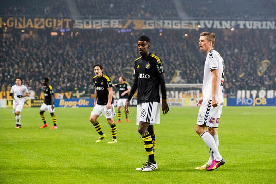 s Alexander Isak och Kalmars Viktor Elm