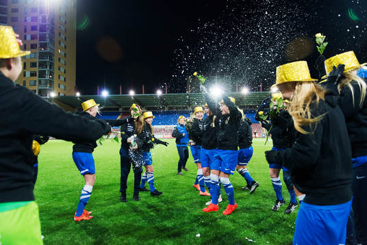 Eskilstunas spelare jublar