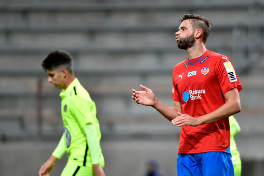 Helsingborgs Mikael Dahlberg deppar