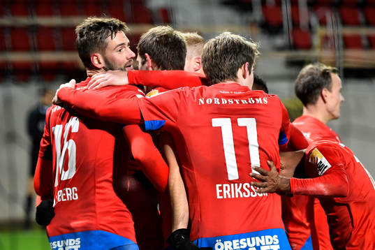 Helsingborgs Mikael Dahlberg  jublar