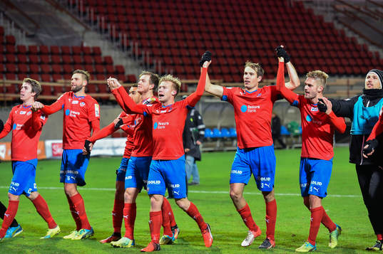 Helsingborgs spelare tackar publiken