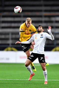 Elfsborgs Joakim Nilsson i nickduell med Örebros Ferhad