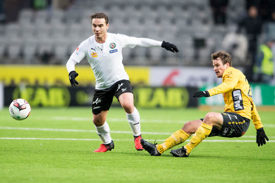 Örebros Nordin Gerzic och Elfsborgs Henning Hauger