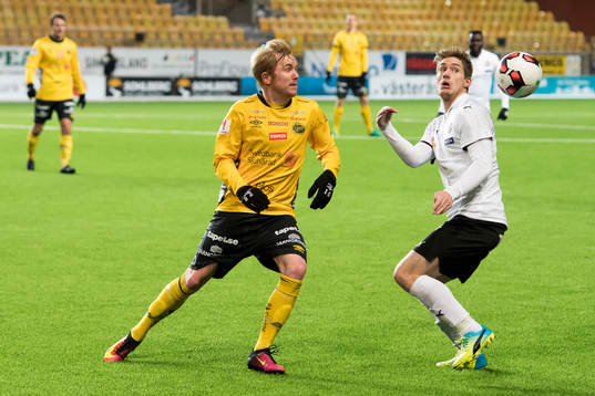 Elfsborgs Simon Lundevall och Örebros Victor Sköld