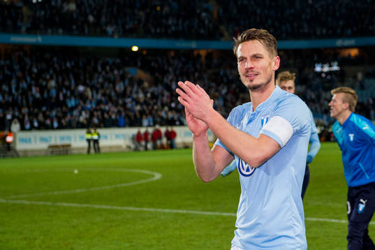 Malmö FFs Markus Rosenberg  tackar publiken