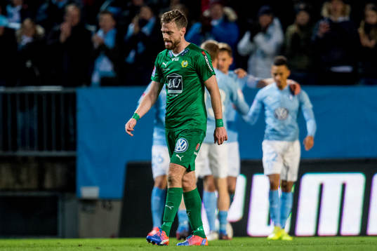 Hammarbys Arnór Smárason deppar