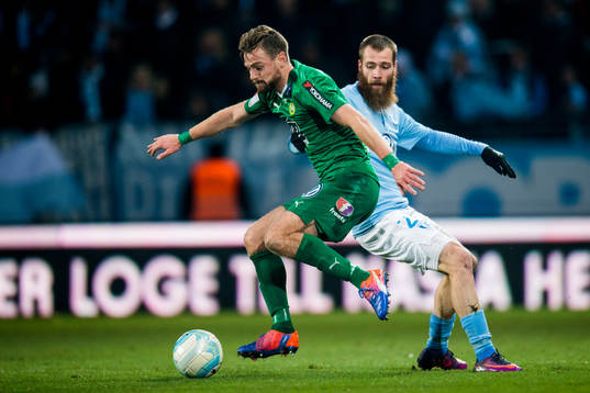 Hammarbys Arnór Smárason och Malmö FFs Jo Inge Berget
