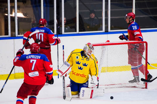 Rysslands Kirill Kaprizov, målskytten till 5-3 Alexander