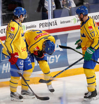 Sweden´s Mario Kempe, Sweden´s Nils Andersson and