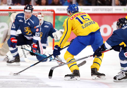 Finland¥s Aleksi Elorinne and Sweden¥s Mattias Sjögren
