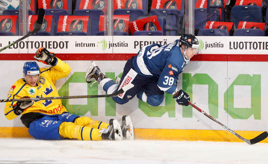 Sweden¥s Alexander Bergström and Finland¥s Juuso Hietanen