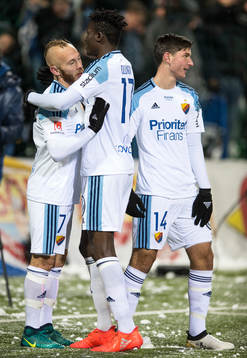 Djurgårdens Magnus Eriksson jublar med Djurgårdens