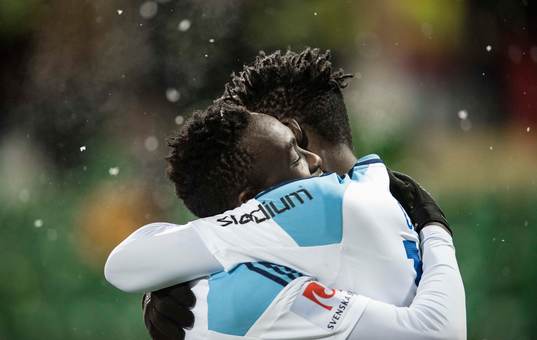 Djurgårdens Philana Tinotenda Kadewere och Michael Olunga
