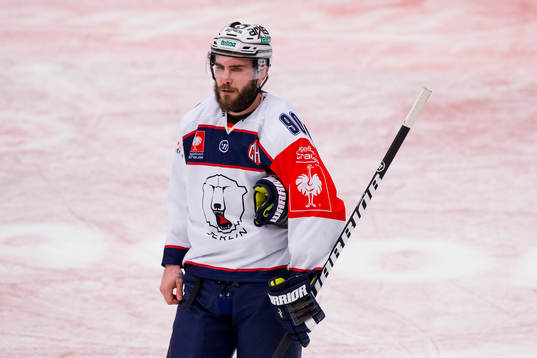 Eisbären Berlins Constantin Braun deppar