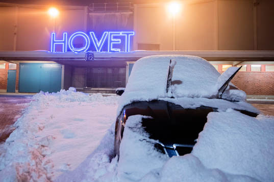 Snö utanför Hovet