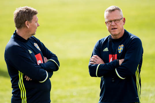 Assisterande förbundskapten Peter Wettergren och