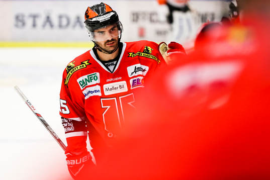 Örebros Martin Johansson jublar