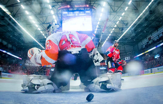 Örebros Martin Johansson sätter