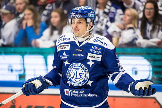 Leksands Eric Castonguay  i ishockeymatchen i SHL mellan