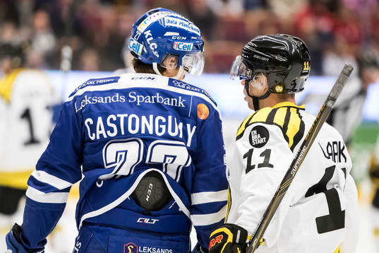 Leksands Eric Castonguay och Brynäs Kevin Clark  i