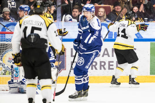 Brynäs Kevin Clark jublar
