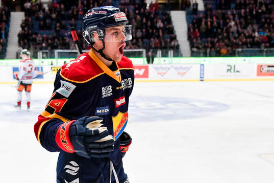 Djurgårdens Daniel Brodin jublar