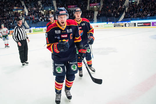 Djurgårdens Calle Ridderwall jublar