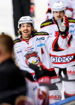 Malmö Redhawks Andreas Thuresson jublar