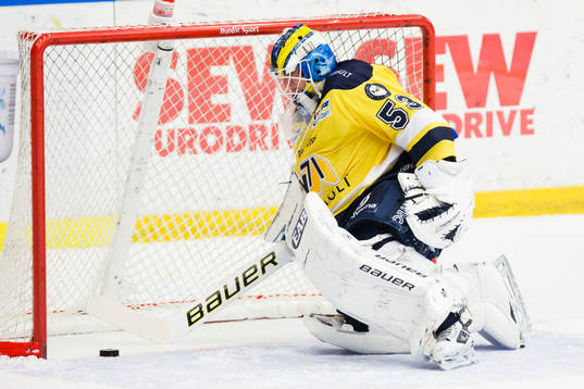 s målvakt Fredrik Pettersson-Wentzel deppar