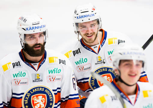 Växjös spelare jublar
